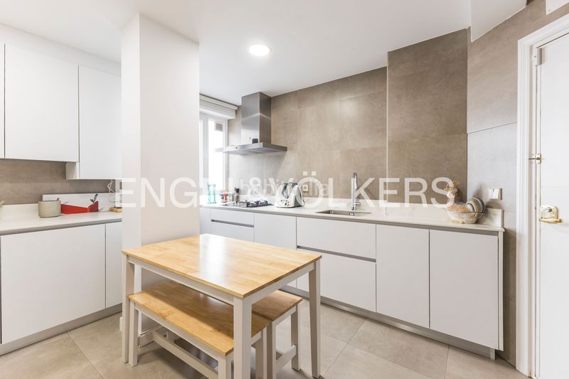 Foto dce85d0d-63f4-4dae-9e5e-89c2447fbc55. Pis amb calefacció a Pacífico Madrid