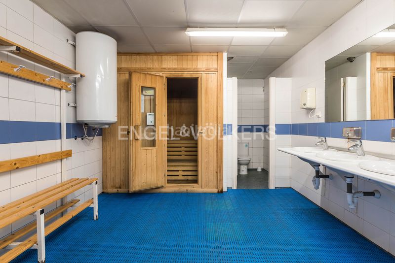 Foto 8bb80fe8-2192-49a8-aa31-1b184f403292. Apartament amb calefacció aparcament piscina a Viñas Viejas Boadilla del Monte