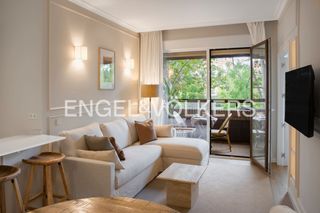 Miete Etagenwohnung  Álvarez de baena. Precioso piso de un dormitorio, con reforma reciente de altas ca