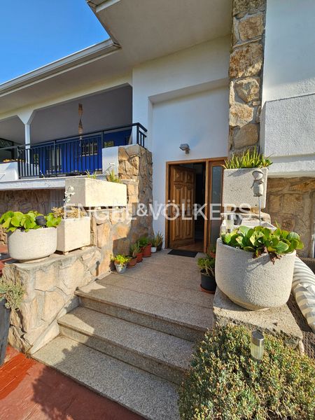 Foto df80b6f1-2fca-466e-bc71-c15826d4fc2f. Casa amb calefacció aparcament piscina a Alpedrete