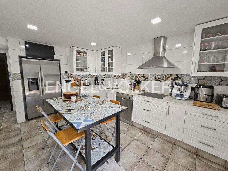 Foto fa6ab9a7-94c7-4585-8d6b-b17ef796ce41. Casa amb calefacció aparcament piscina a Alpedrete