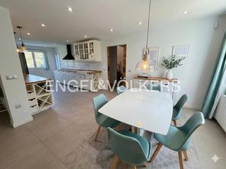 Haus in San Martín de Valdeiglesias. Chalet independiente con amarre privado en ciudad san ramón