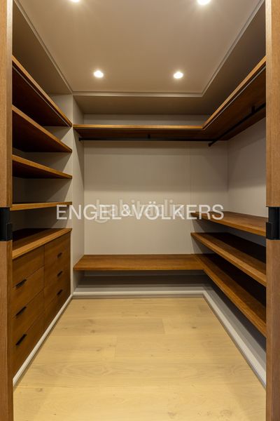 Foto f0bd2a0c-337b-4249-8e76-82c4b11fa3cc. Pis amb calefacció a Palacio Madrid