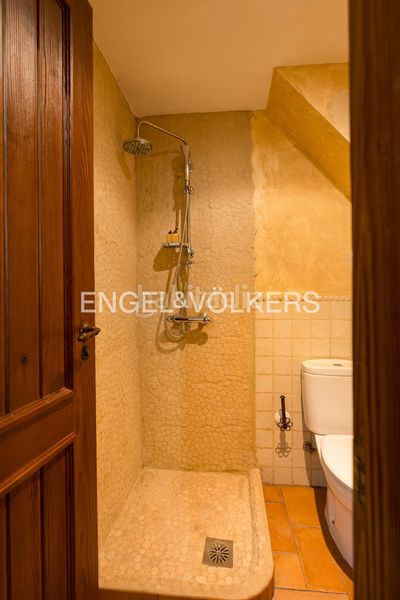 Foto bda22083-47cf-4451-8bf1-4fe429d0885a. Casa amb calefacció aparcament piscina a Viñas Viejas Boadilla del Monte