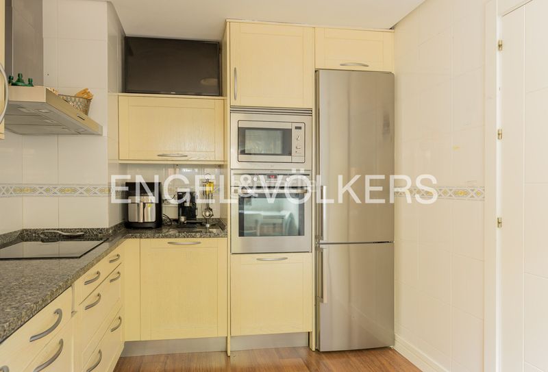 Foto cc8f9497-76c4-41cf-9f0d-bf29ec69189c. Casa amb calefacció aparcament piscina a Viñas Viejas Boadilla del Monte