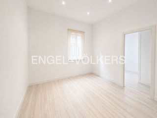 Alquiler Piso en Ibiza. Maravilloso piso de dos dormitorios a pocos pasos del retiro y m