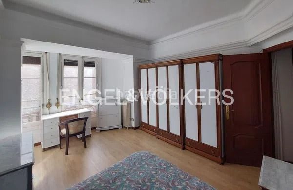 Foto 298aeedf-310a-4538-802f-e66d3166ece7. Pis amb calefacció a Sol Madrid