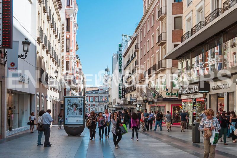 Foto 5790e1a0-401e-46b2-b4c3-45359b0a458b. Pis amb calefacció a Sol Madrid