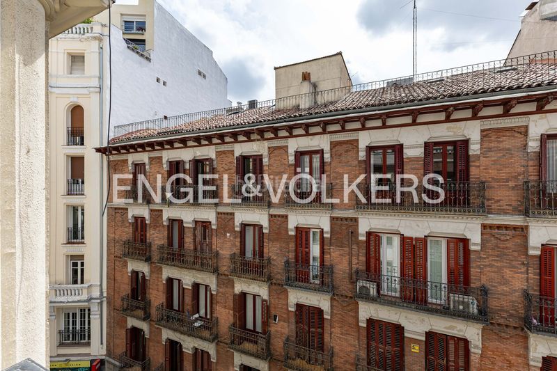 Foto 61e8db03-9560-4a83-b31c-f2a5fcf54235. Pis amb calefacció a Sol Madrid
