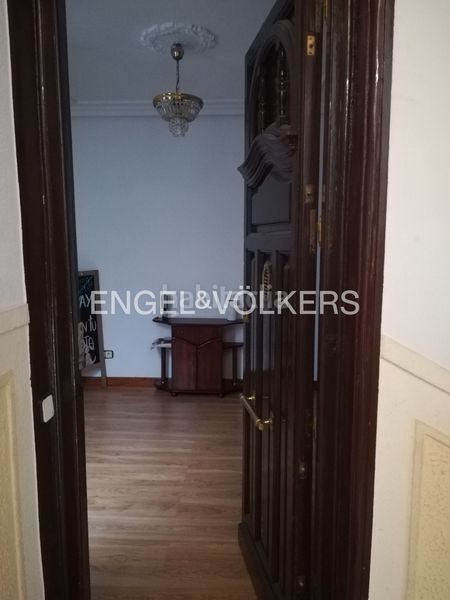 Foto f40b12f7-723c-45ef-b6ee-0ddb7082f95c. Pis amb calefacció a Sol Madrid