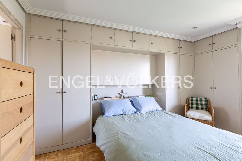 Foto 1a31c243-66de-4af4-a234-9b2e970ad29f. Pis amb calefacció piscina a Nueva España Madrid