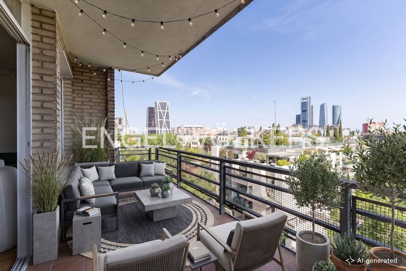 Foto 513acfd9-c57e-49bd-a802-2a0fed7b9bf9. Pis amb calefacció piscina a Nueva España Madrid