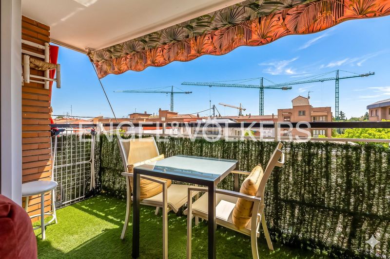 Foto 56d921b7-79bb-4228-afea-e7ddbb130ff4. Pis amb calefacció aparcament piscina a Concepción Madrid