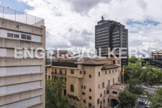 Alquiler Piso  Calle de fortuny. Piso de 2 dorm, edificio con piscina en almagro