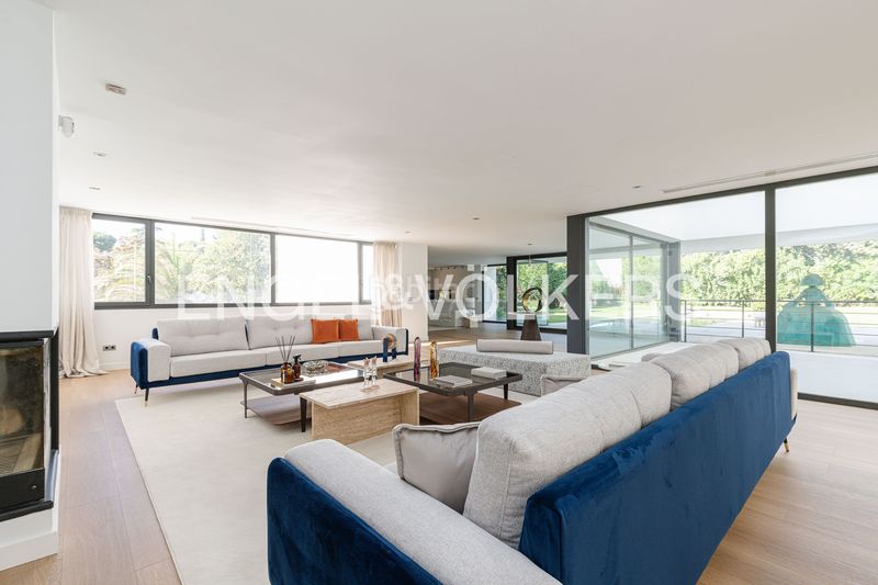 Foto 3ad0fc70-9292-46e8-8232-3489f66cb781. Casa amb calefacció piscina a La Florida - El Plantío Madrid