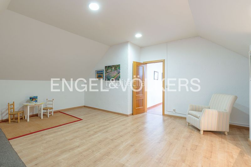 Foto 0547aef2-8456-456b-b690-15667a56bb92. Casa amb calefacció piscina a El Monte Torrelodones