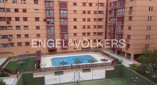 Location Appartement  Luisa de carvajal. Luminoso piso residencial en simancas