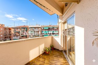Duplex in Pueblo Nuevo. Dúplex con gran potencial de inversión en pueblo nuevo