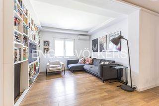 Flat in Embajadores-Lavapiés. Descubra un oasis urbano en embajadores, madrid apartamento lumi