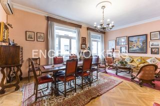 Etagenwohnung in Goya