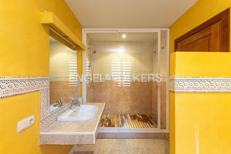 Foto 95d623af-d635-42cd-ab0d-8f30debd540e. Casa amb calefacció aparcament a El Espinar Pueblo Espinar (El)