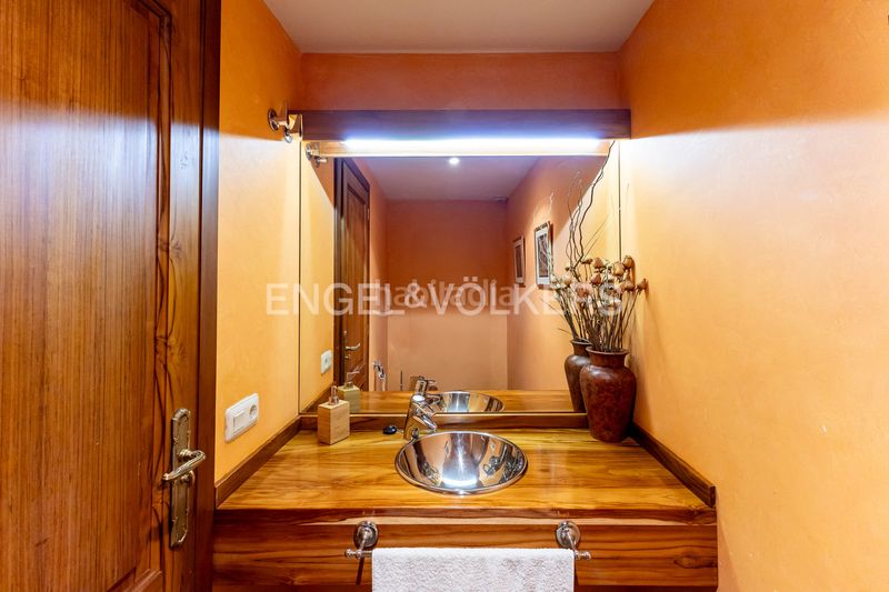 Foto ab02747d-1cc1-4699-b181-2f91edba2b41. Casa amb calefacció aparcament a El Espinar Pueblo Espinar (El)