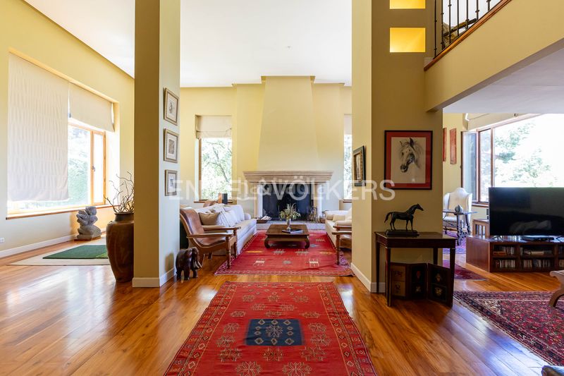 Foto f4251517-6b8f-49ed-9d25-c2bdb0bf469a. Casa amb calefacció aparcament a El Espinar Pueblo Espinar (El)