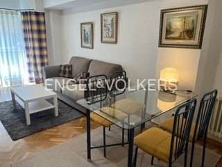 Rent Flat  Granito. Exclusivo piso amueblado en barrio de los metales  piscina y gim
