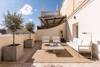 Rent Penthouse  Montesa. Magnífico ático exterior con dos terrazas