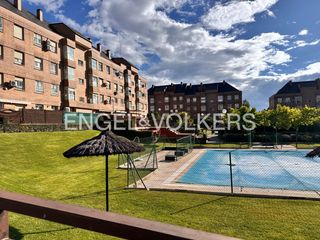 Lloguer Pis a Golf-El Carralero. Elegante y luminosa vivienda familiar en golf  el carralero