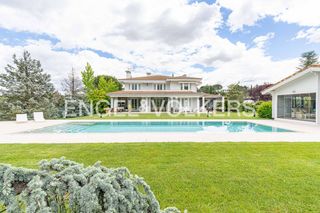 Haus in Ciudalcampo. Exclusiva propiedad en ciudalcampo