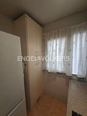 Lloguer Pis  Magallanes. Estupendo piso de 1 dormitorio en chamberí