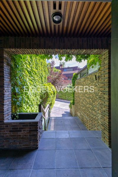 Foto 1e3f5f8a-61a0-4cff-b522-a1ae7be44278. Casa amb calefacció aparcament piscina a el soto de La Moraleja La Moraleja