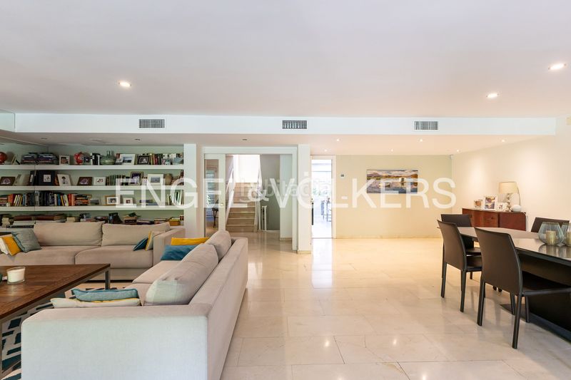 Foto adf8fd97-861b-4fb1-a3d1-1f6380291a05. Casa amb calefacció aparcament piscina a el soto de La Moraleja La Moraleja