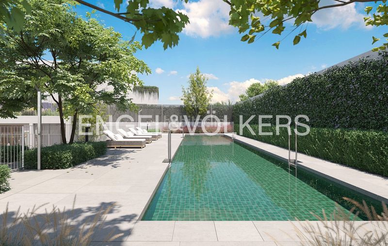 Foto d1f8e994-fe24-4edc-935c-e65b0e080900. Casa amb calefacció aparcament piscina a Valdemarín Madrid