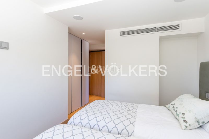 Foto 5809d6a5-951f-418c-85a8-d30f1855ae60. Casa amb calefacció aparcament piscina a urbanización La Moraleja La Moraleja