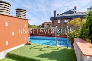 Àtic a San Pascual. Ático único con piscina privada y gran terraza junto a arturo so