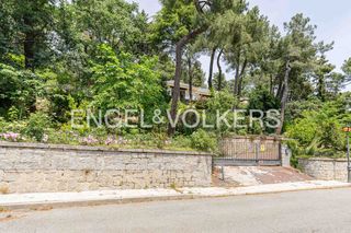 Casa a Abantos-Carmelitas. Excepcional casa en abantos con impresionantes vistas
