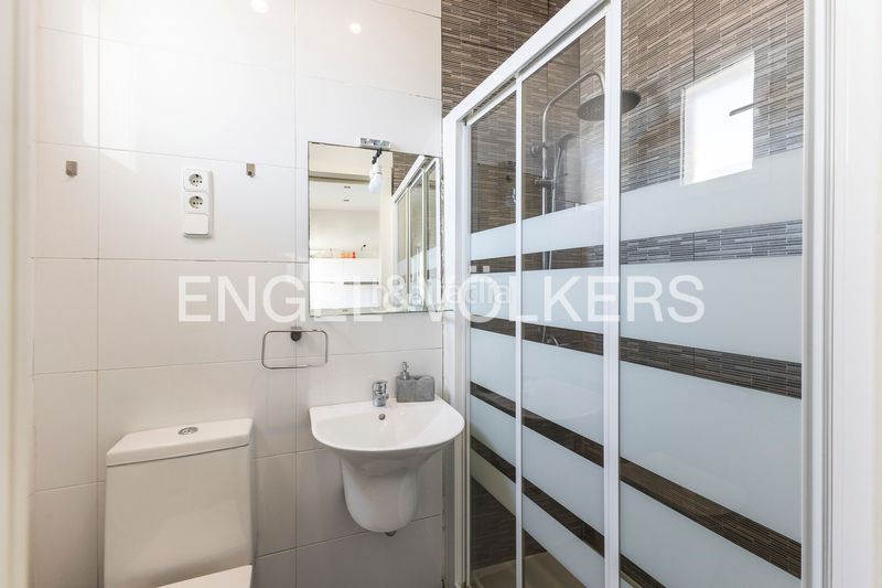 Foto 60717244-c0d9-4813-9cc6-819386b3f81a. Apartament amb calefacció a Numancia Madrid