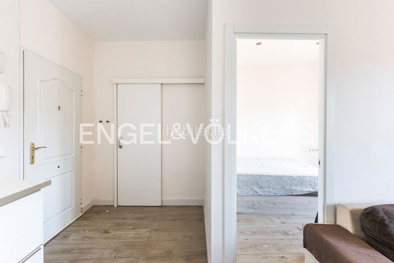 Foto c91c2a4f-d6f0-42d6-8c53-f191c013f814. Apartament amb calefacció a Numancia Madrid