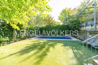 Casa a Pueblo. Maravillosa casaestudio en pozuelo de alarcón