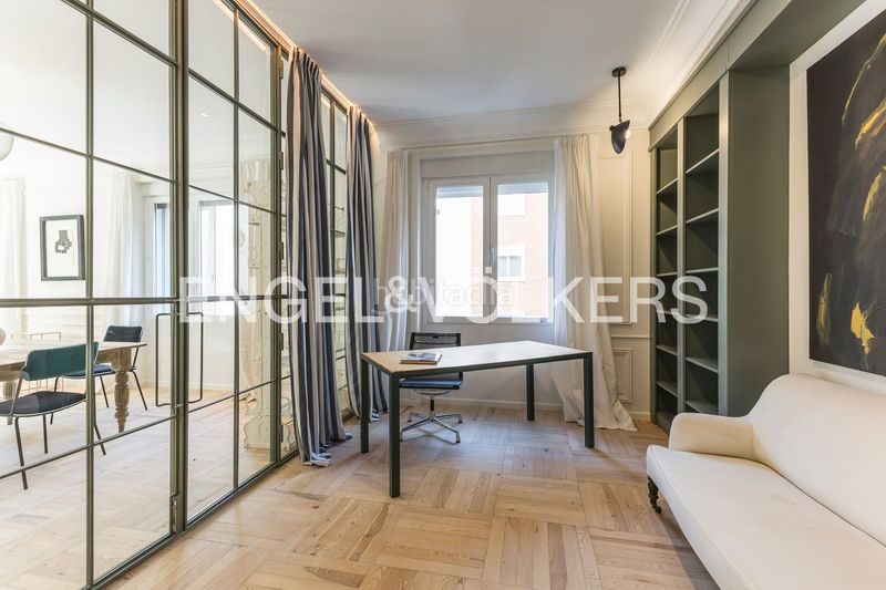 Foto debb5f8b-25d3-4a45-b5cb-7d8050ca54b9. Flat with heating in Lista Madrid