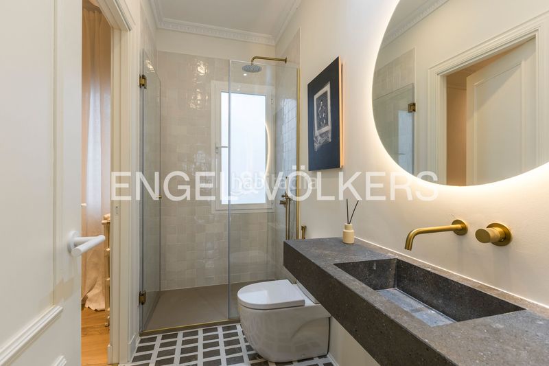 Foto e92edd54-6e2b-4bec-8b36-874d70d8f9ce. Flat with heating in Lista Madrid