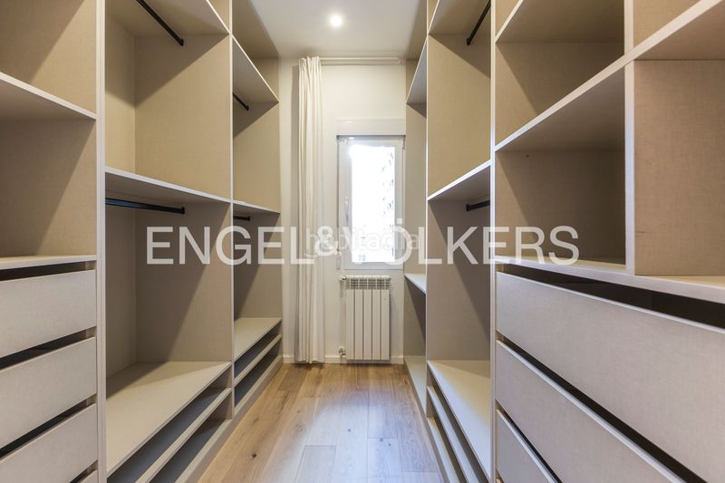 Foto ffde5bb0-aafd-488b-acea-f82dda49ee6b. Flat with heating in Lista Madrid