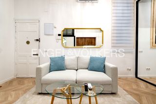 Miete Erdgeschoss  Divino pastor. Apartamento de diseño inteligente y funcional en el corazón de m
