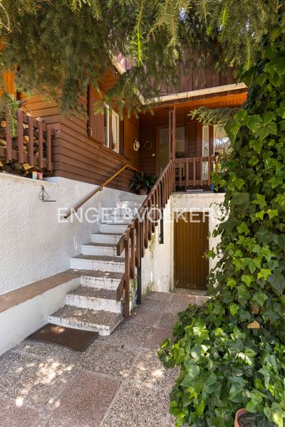Foto fbd2d964-6112-4975-b431-68b44f45200d. Casa amb calefacció aparcament a Valdelagua