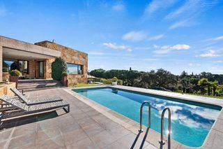 Lloguer Masia a Club de Golf. Exclusiva villa de lujo con acceso directo al golf en las rozas