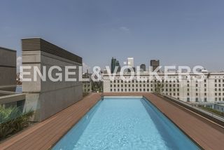 Miete Etagenwohnung  Plaza de san juan de la cruz. Elegante y exclusivo piso de 3 dormitorios en chamberi