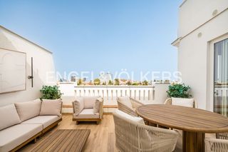 Rent Penthouse  María de molina. Ático de lujo con terraza de 40 m  reforma integral a estrenar e