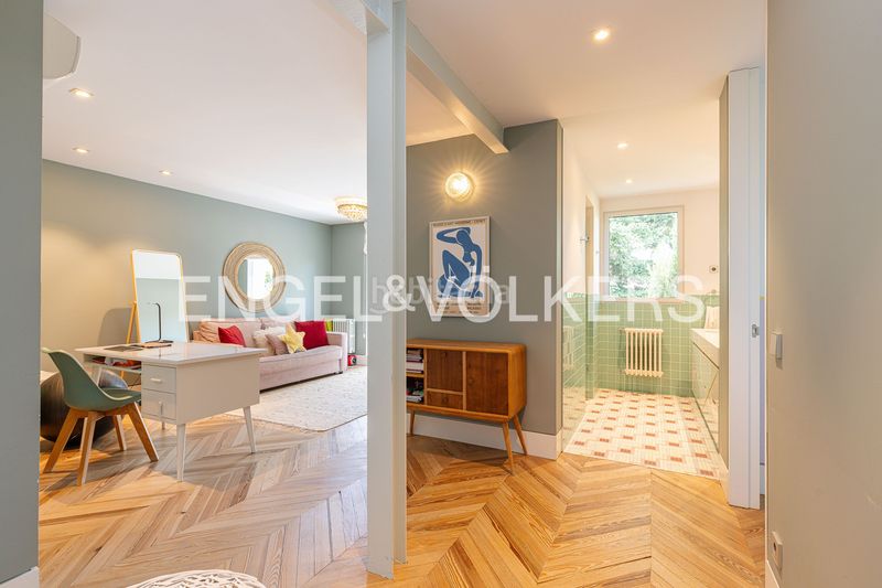 Foto d76ff16f-f034-4b31-b08e-869224541e6d. Casa amb calefacció aparcament a La Florida - El Plantío Madrid